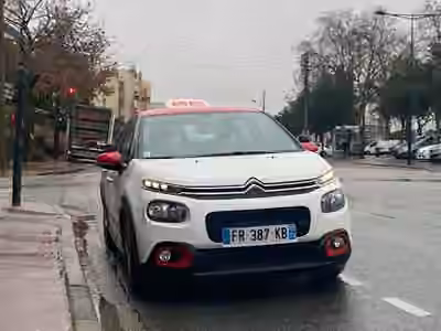 Auto-École Les Pins Francs
