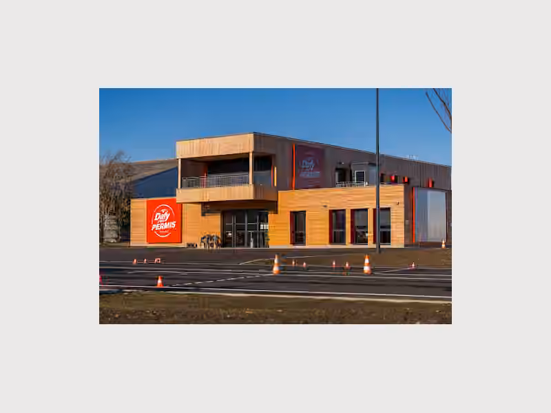 DAFY C'EST PERMIS - MOTO ECOLE AUBIERE