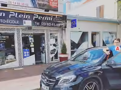 En plein permis LE PERREUX SUR MARNE