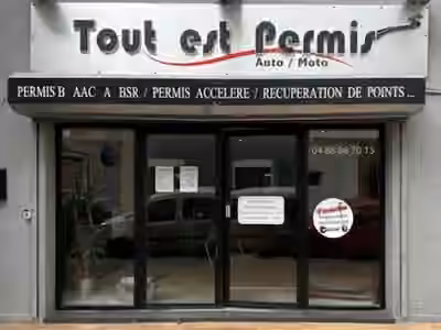 TOUT est PERMIS